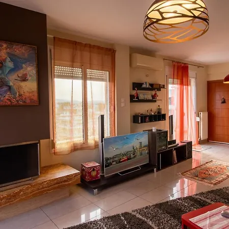 Cosy Loft With Beautiful Urban View * Volos